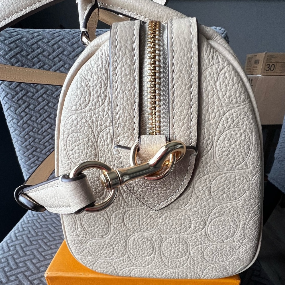 Coach Rowan Satchel - Picture 3 of 7